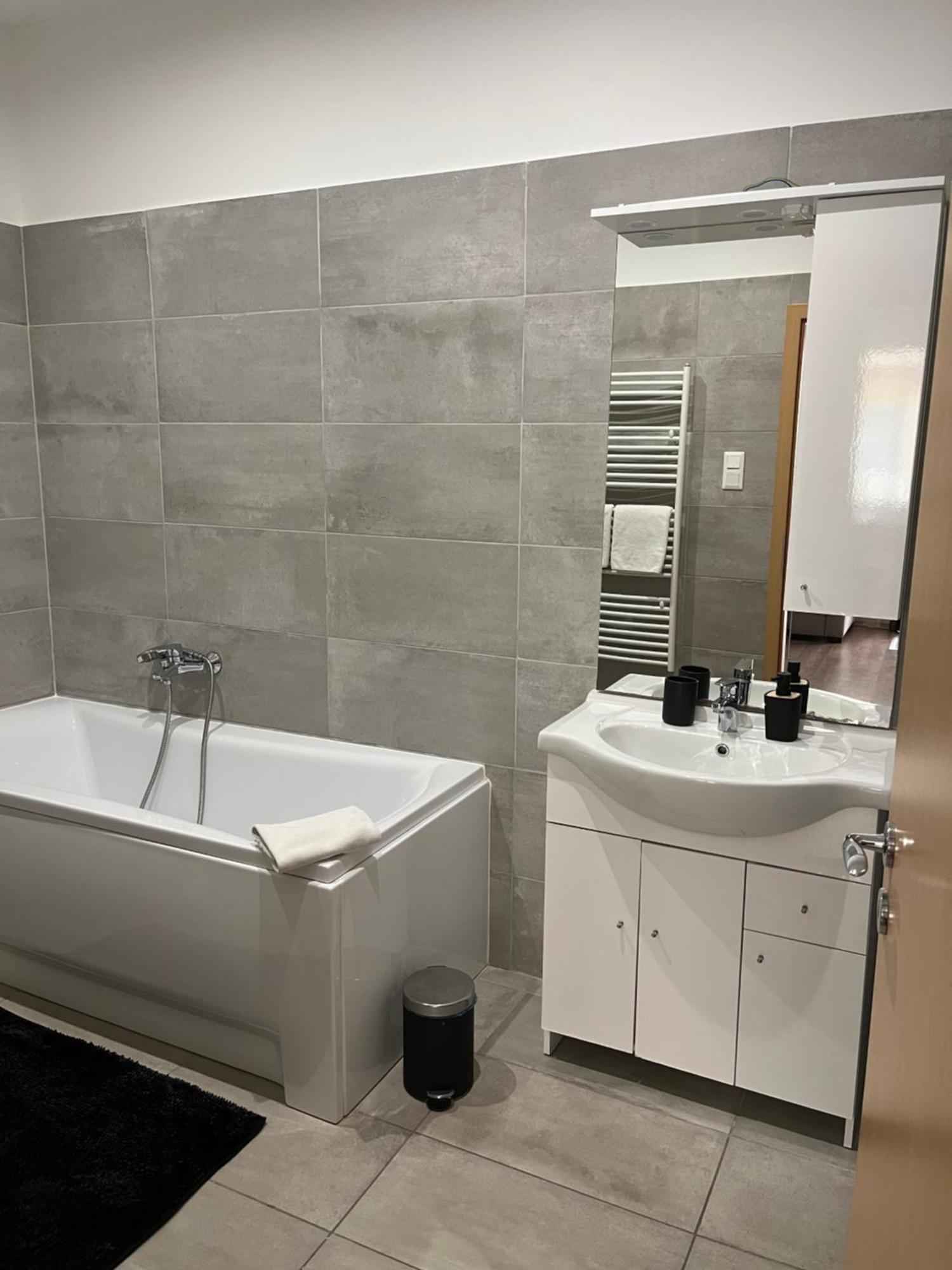 זלקרוס Solaris Apartman מראה חיצוני תמונה