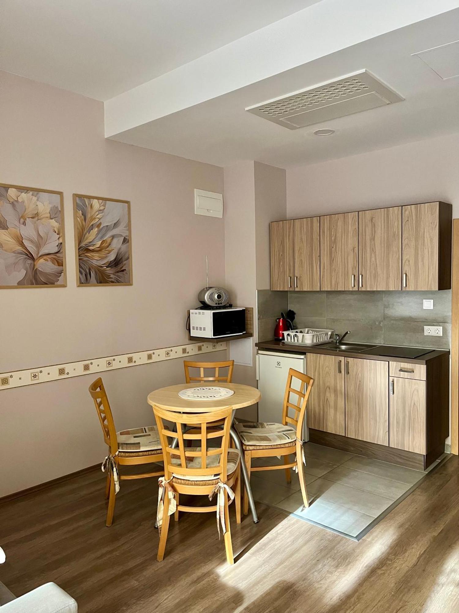 זלקרוס Solaris Apartman מראה חיצוני תמונה